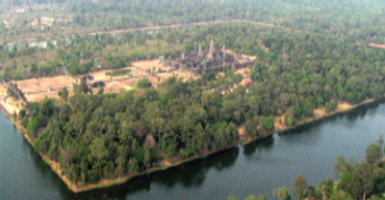 Angkor Vat vu d'avion